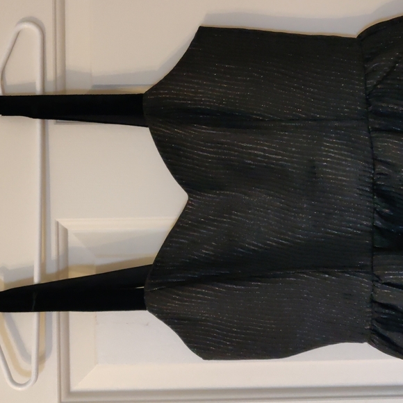 Black Strapless Cocktail Party Dress - Picture 2 of 4